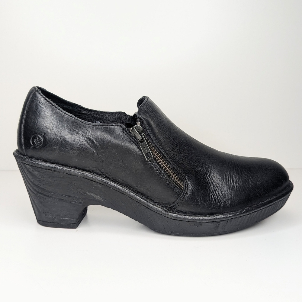 Born black leather clogs zipper low heel platform women's size 9.5